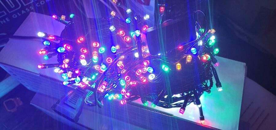 Led virtene 300led  Multi krāsā (zils, zaļš, sarkans, rozā, balts , dzeltens)