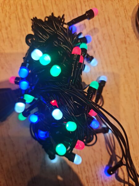 LED virtene 50led ar bumbiņveida spuldzītēm MULTI